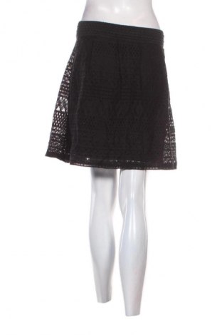 Пола Camaieu, Размер M, Цвят Черен, Цена 2,04 €