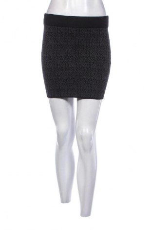 Spódnica Clockhouse, Rozmiar S, Kolor Kolorowy, Cena 9,99 zł