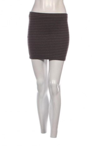 Пола Clockhouse, Размер S, Цвят Многоцветен, Цена 2,04 €