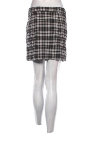 Пола Fb Sister, Размер M, Цвят Многоцветен, Цена 2,04 €