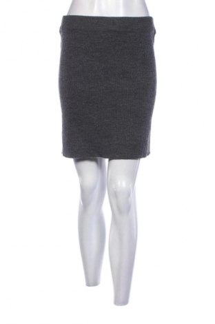 Spódnica Janina, Rozmiar L, Kolor Szary, Cena 9,99 zł