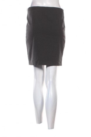 Пола Marks & Spencer, Размер S, Цвят Черен, Цена 2,04 €