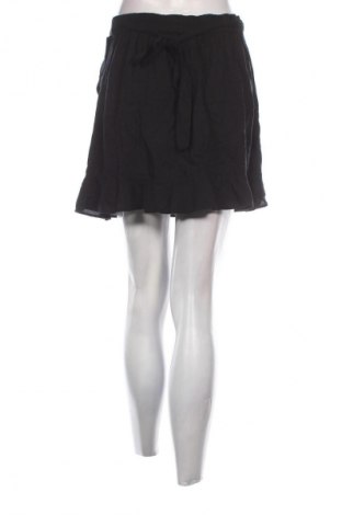 Пола Tom Tailor, Размер M, Цвят Черен, Цена 2,55 €