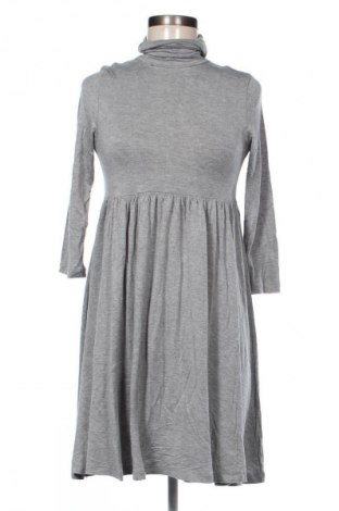 Рокля H&M, Размер M, Цвят Сив, Цена 2,04 €