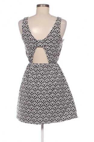 Šaty  H&M, Velikost S, Barva Vícebarevné, Cena  49,00 Kč