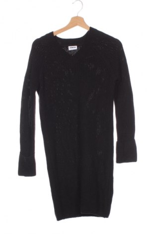 Šaty  Noisy May, Velikost XS, Barva Černá, Cena  119,00 Kč