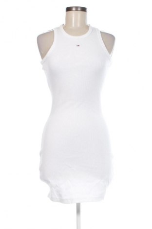 Рокля Tommy Jeans, Размер S, Цвят Бял, Цена 80,78 €