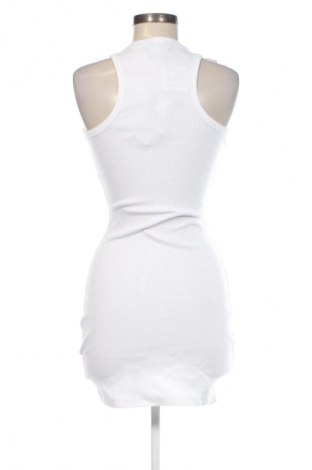 Рокля Tommy Jeans, Размер S, Цвят Бял, Цена 80,78 €