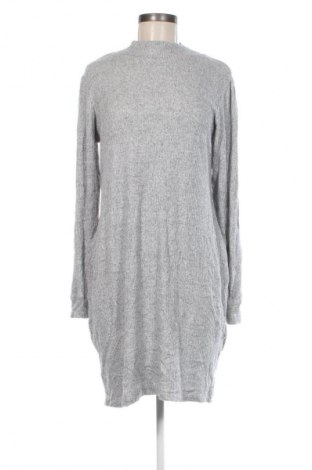 Ruha Yessica, Méret M, Szín Szürke, Ár 669 Ft