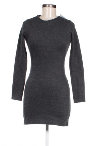 Šaty  Zara, Velikost S, Barva Šedá, Cena  139,00 Kč
