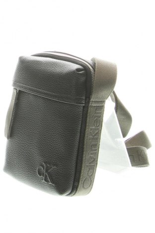 Tasche Calvin Klein, Farbe Schwarz, Preis 29,99 €
