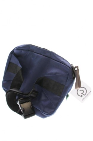 Deréktáska Camp David, Szín Kék, Ár 13 629 Ft