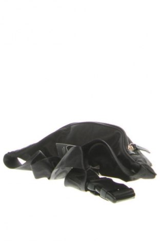 Ledvinka  Country Road, Barva Černá, Cena  339,00 Kč