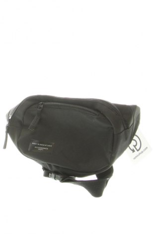 Ledvinka  Sinsay, Barva Černá, Cena  149,00 Kč