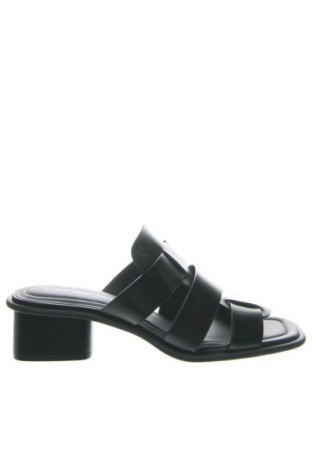 Japonki Calvin Klein Jeans, Rozmiar 40, Kolor Czarny, Cena 313,99 zł, #135113975