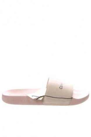 Чехли Calvin Klein Jeans, Размер 40, Цвят Розов, Цена 35,27 €, #135116408