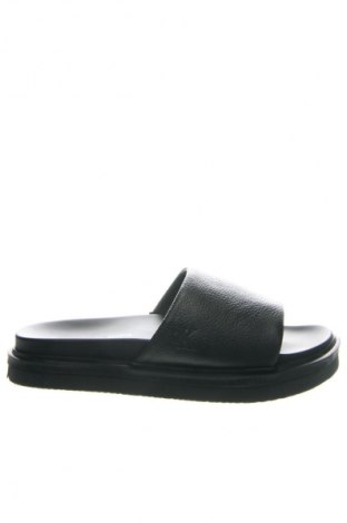 Papucs Calvin Klein Jeans, Méret 43, Szín Fekete, Ár 34 819 Ft, #135162240