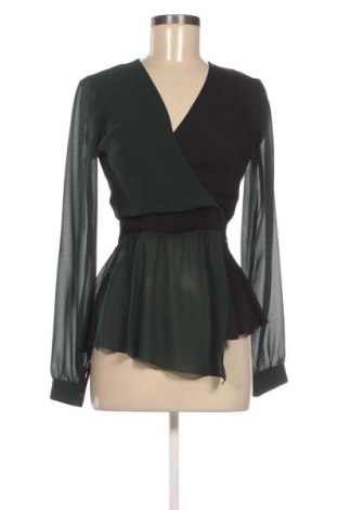 Damen Shirt Aker, Größe L, Farbe Grün, Preis 27,99 €