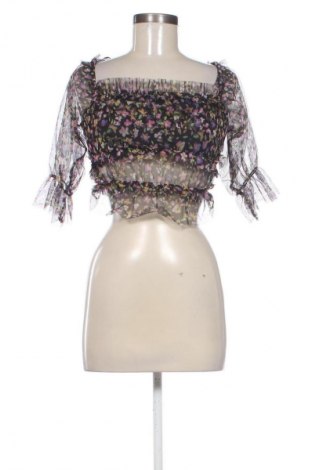 Дамска блуза Bershka, Размер XS, Цвят Многоцветен, Цена 5,11 €