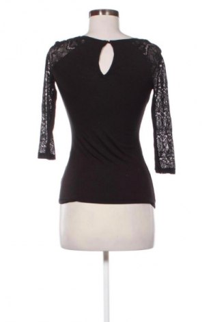 Dámská halenka Bershka, Velikost S, Barva Černá, Cena  59,00 Kč