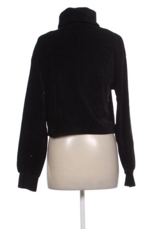 Dámská halenka Bershka, Velikost M, Barva Černá, Cena  129,00 Kč