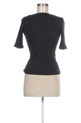 Dámská halenka Calvin Klein, Velikost XS, Barva Černá, Cena  1 799,00 Kč, #135142794