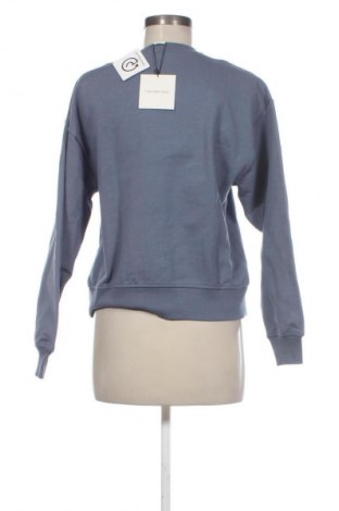 Bluzka damska Calvin Klein Jeans, Rozmiar XXS, Kolor Niebieski, Cena 404,99 zł
