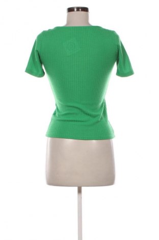 Дамска блуза Clockhouse, Размер XS, Цвят Зелен, Цена 4,60 €