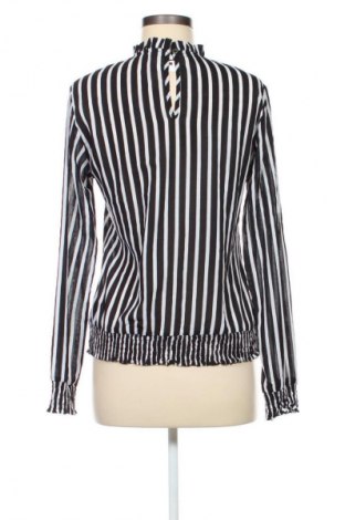 Дамска блуза Eksept, Размер S, Цвят Многоцветен, Цена 2,04 €