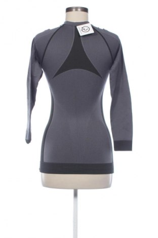 Дамска блуза Ellesse, Размер M, Цвят Сив, Цена 7,15 €