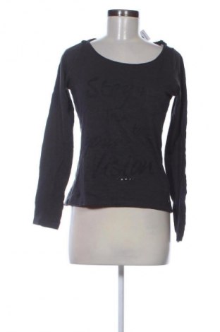 Дамска блуза Garcia, Размер S, Цвят Сив, Цена 27,23 €