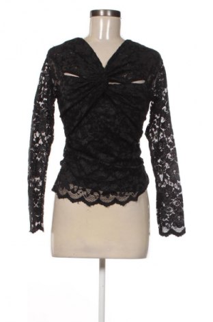 Dámská halenka Gestuz, Velikost S, Barva Černá, Cena  679,00 Kč