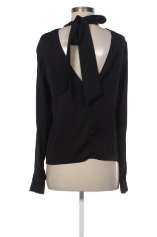 Дамска блуза Gina Tricot, Размер S, Цвят Черен, Цена 7,66 €