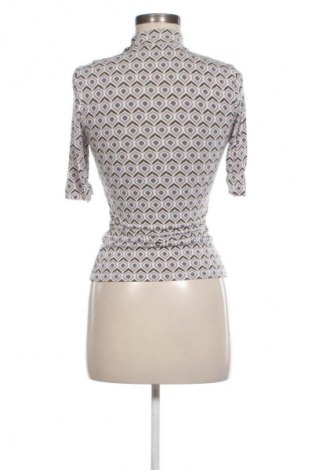 Дамска блуза Mohito, Размер XS, Цвят Многоцветен, Цена 7,66 €