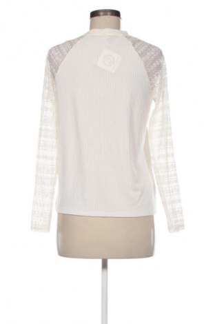 Дамска блуза ONLY, Размер M, Цвят Екрю, Цена 3,66 €