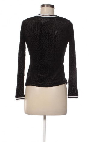 Дамска блуза ONLY, Размер S, Цвят Черен, Цена 2,04 €