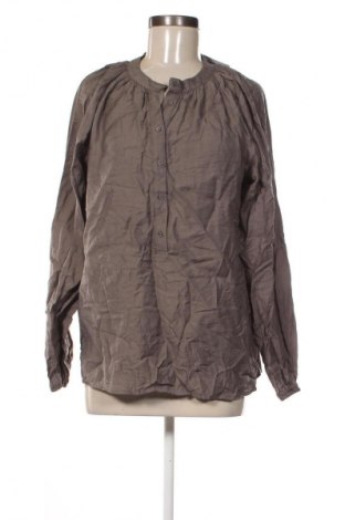 Дамска блуза Primark, Размер L, Цвят Сребрист, Цена 2,04 €