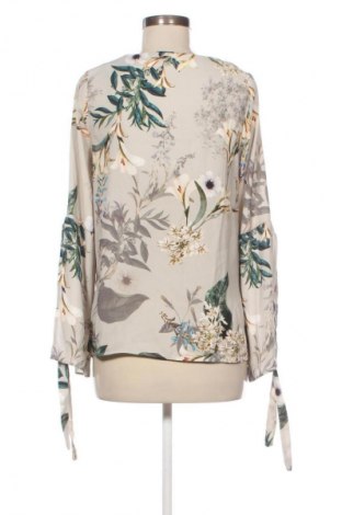 Дамска блуза River Island, Размер S, Цвят Многоцветен, Цена 7,66 €