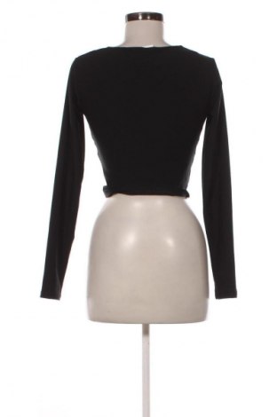 Дамска блуза Stradivarius, Размер S, Цвят Черен, Цена 4,60 €