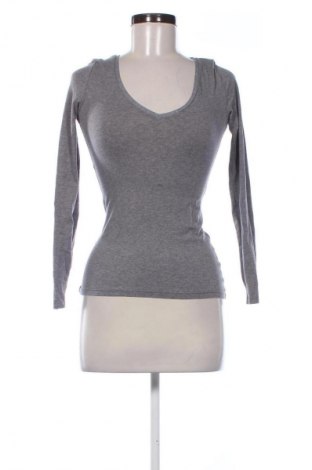 Dámská halenka Tezenis, Velikost S, Barva Šedá, Cena  49,00 Kč