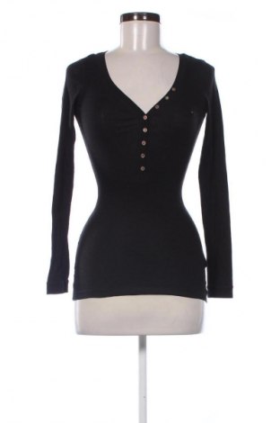 Дамска блуза Tommy Hilfiger, Размер M, Цвят Черен, Цена 127,82 €