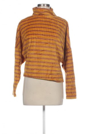 Дамска блуза Unbranded, Размер M, Цвят Многоцветен, Цена 2,04 €