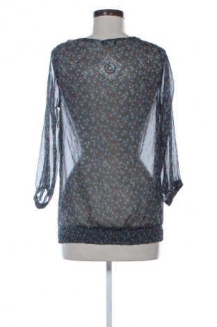 Дамска блуза Unbranded, Размер XXS, Цвят Многоцветен, Цена 8,18 €