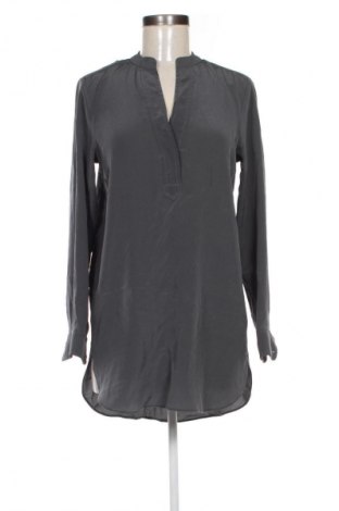 Дамска блуза Unbranded, Размер M, Цвят Сив, Цена 4,60 €