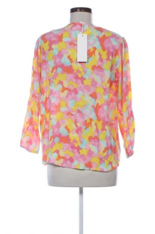 Дамска блуза Unbranded, Размер L, Цвят Многоцветен, Цена 7,66 €