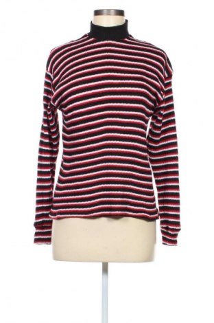 Дамска блуза Unbranded, Размер M, Цвят Многоцветен, Цена 5,11 €