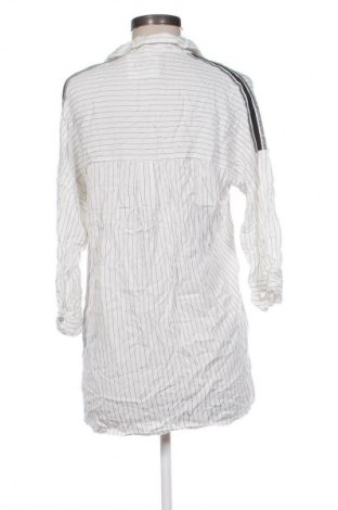 Дамска блуза Unbranded, Размер M, Цвят Многоцветен, Цена 4,60 €