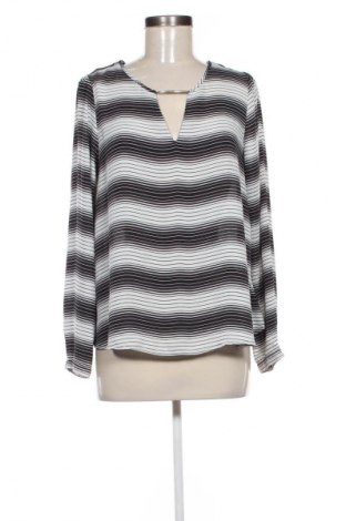 Дамска блуза Unbranded, Размер S, Цвят Многоцветен, Цена 2,55 €