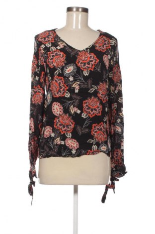 Дамска блуза Unbranded, Размер S, Цвят Многоцветен, Цена 2,55 €