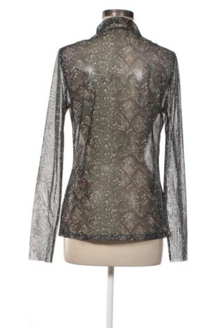 Дамска блуза Unbranded, Размер S, Цвят Многоцветен, Цена 2,55 €